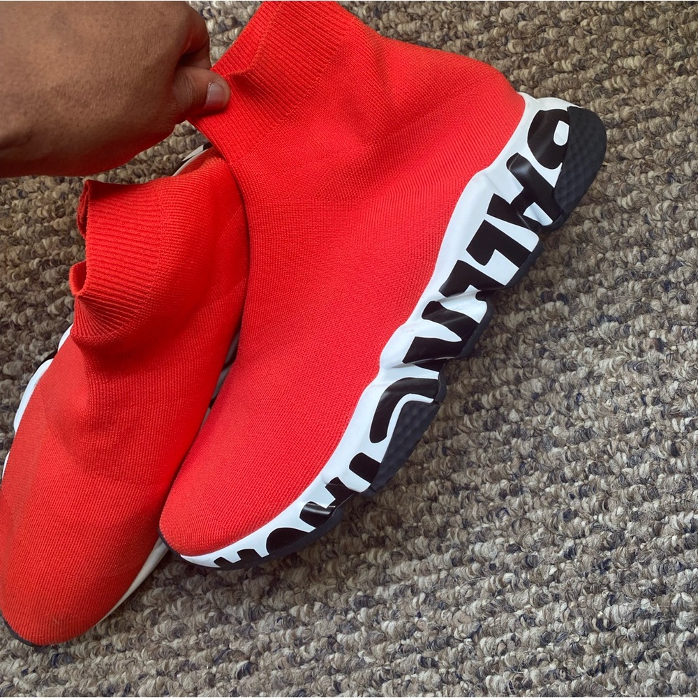 Shoe size 8 Balenciagas speeds